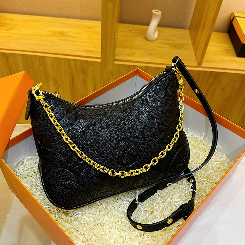 Designer Bag 2025 New French Embossed Shoulder Bag Korean Style Casual Crossbody Bag with Chain Strap - Stylish Commuter Horns Purse