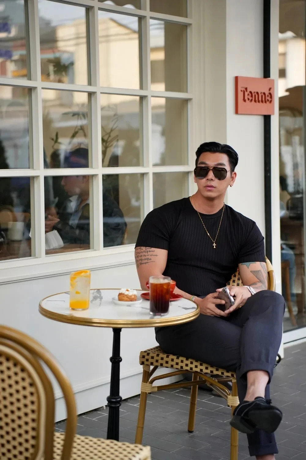 Fashion Muscle Fitness Mens Summer Sports Fitness Leisure Round Neck Elastic Short Sleeve Vertical Stripe T-shirt 250517