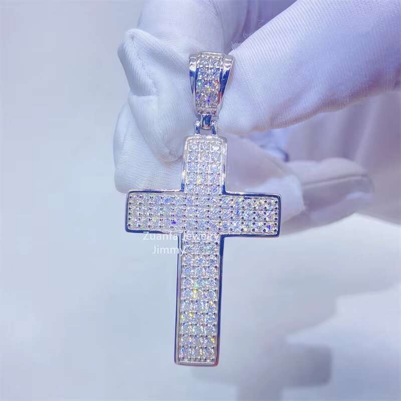 Top Icy Jewelry 925 Sterling Silver Gold Plated VVS Moissanite Diamond Men Necklaces Moissanite Cross Pendant