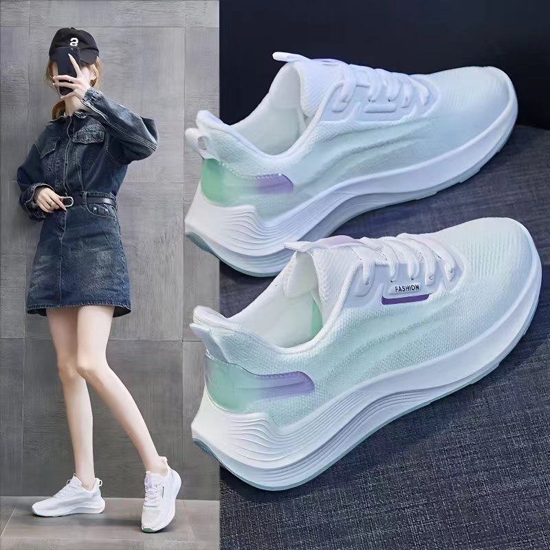 New Mesh Women's Breathable Sports Soft Bottom Travel White Shoes Designer Fashionable Daily Commuter Flat Casual Shoes