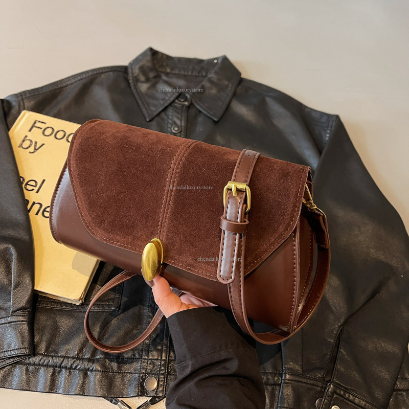 Free Delivery Designer Bag Women's Crossbody Bag Niche Summer New Trend Versatile Shoulder Bag Instagram Fashion Internet Celebrity Retro Handbag