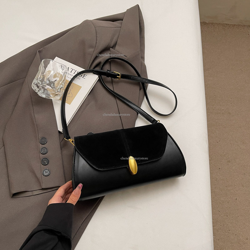 Free Delivery Designer Bag Women's Crossbody Bag Niche Summer New Trend Versatile Shoulder Bag Instagram Fashion Internet Celebrity Retro Handbag