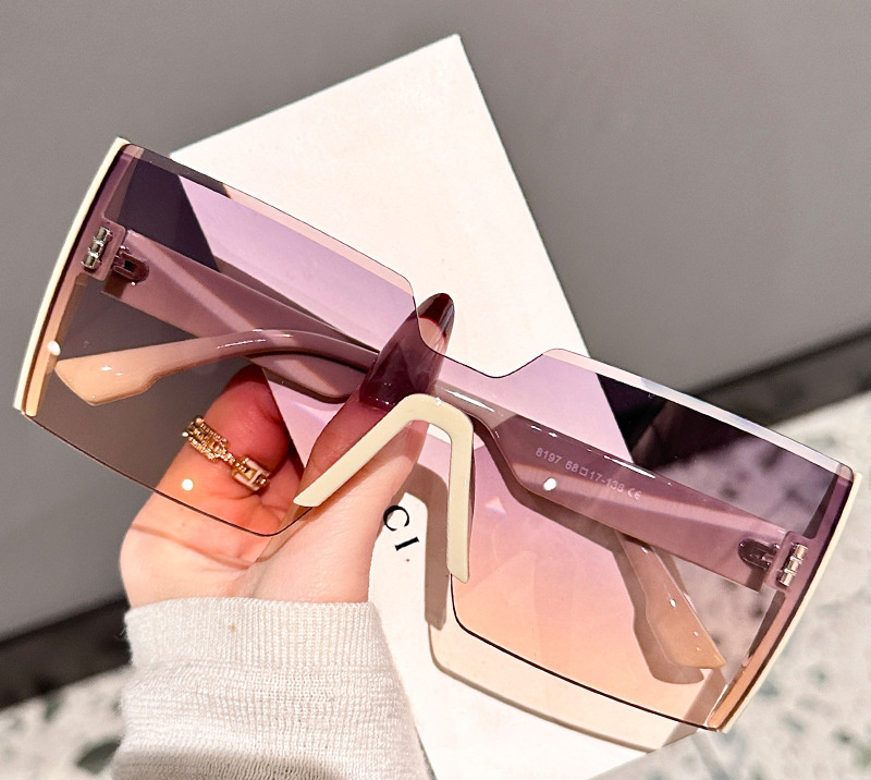 Free shipping designer sunglasses 2025 new fashion, high-end texture luxurious square sunglasses for womens mens