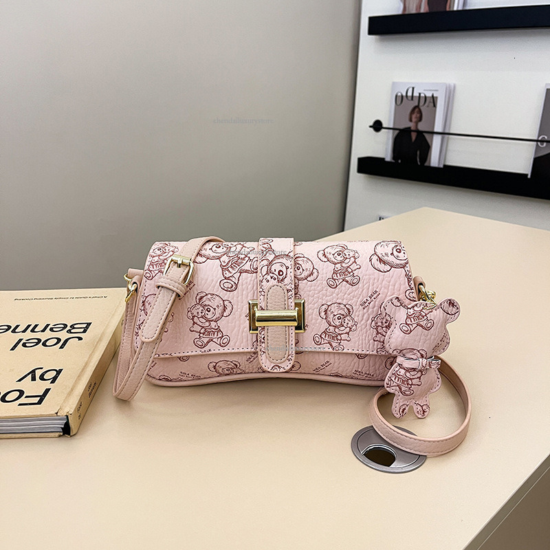 Free Delivery Designer Bag Ladies' Trendy Shoulder Crossbody Bag Korean Style Handbag Fashionable Teddy Bear Print Versatile Armpit Bag Cross Pil