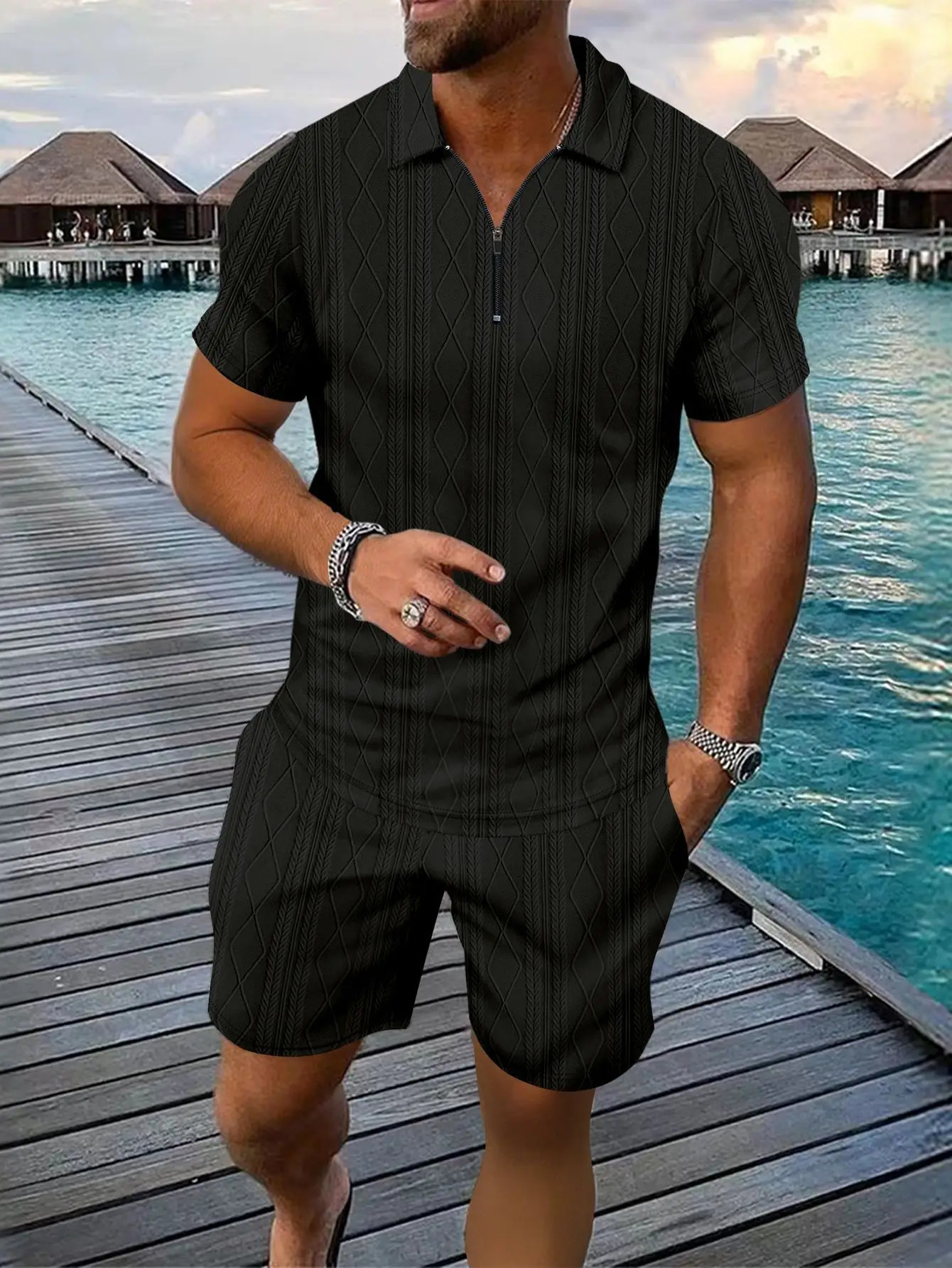 A two-piece set of Hawaiian casual mens jacquard shorts and lapel Polo shirt sporty fashionable breathable and comfortable 250517