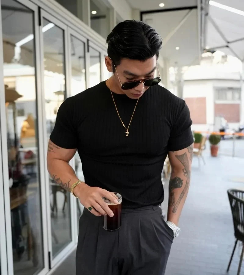Fashion Muscle Fitness Mens Summer Sports Fitness Leisure Round Neck Elastic Short Sleeve Vertical Stripe T-shirt 250517
