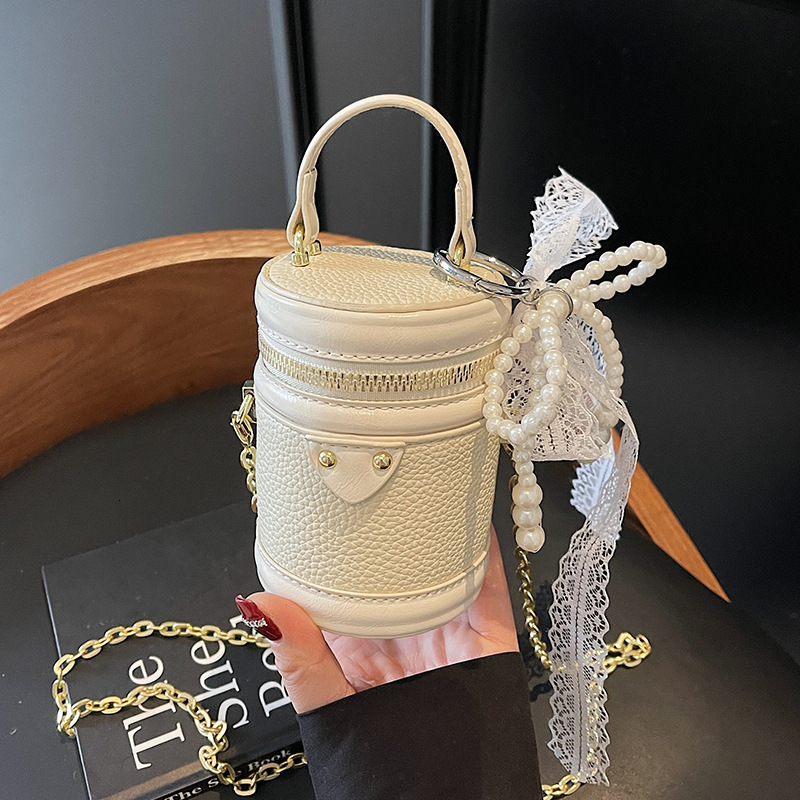 2025 Outdoor Style Free Delivery Designer High End Niche For Women's Summer New Fashion Crossbody Korean Version Handheld Mini Bucket Bag