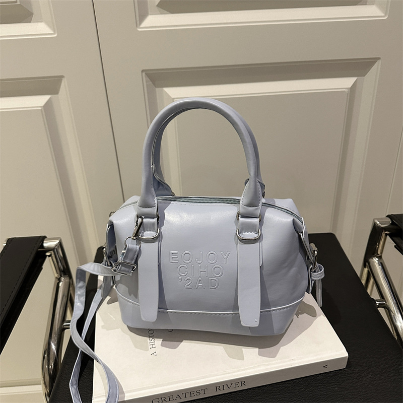 Free Delivery Designer Bag Minimally Designed Fashionable Commuting Single Shoulder Hand For Women In Spring And Summer Of 2025 New High End Crossbody