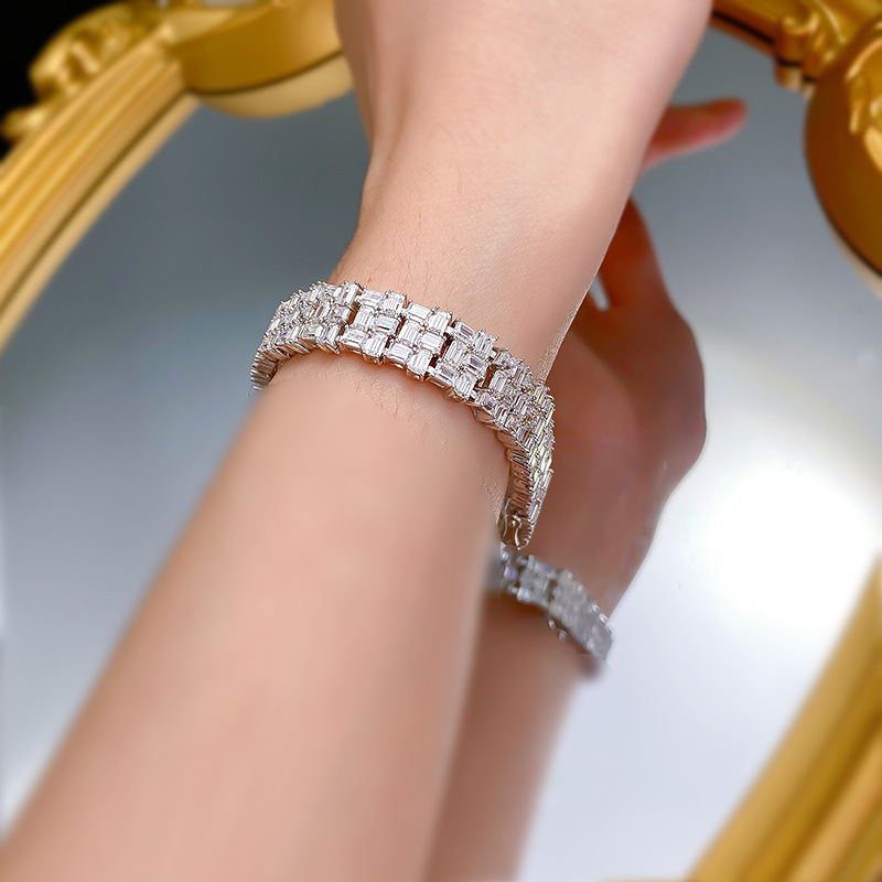 New 925 Sterling Silver Full Diamond Bracelet, Luxurious Designer Piece for Couples, Elegant and Unique European Style.