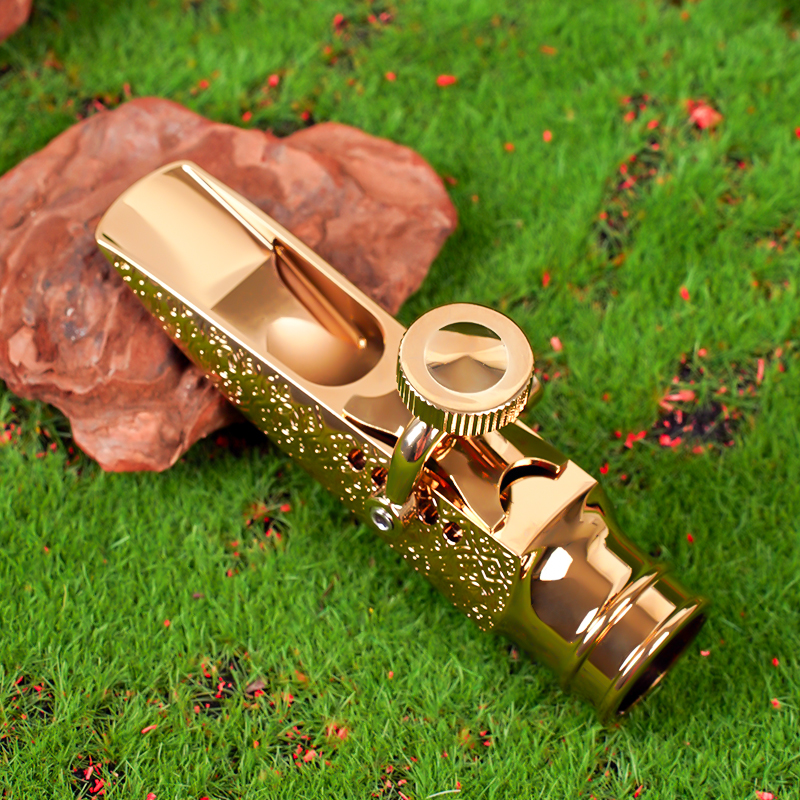 Vintage pure copper saxophone head alto head engraved with the beauty of the art of playing the melody