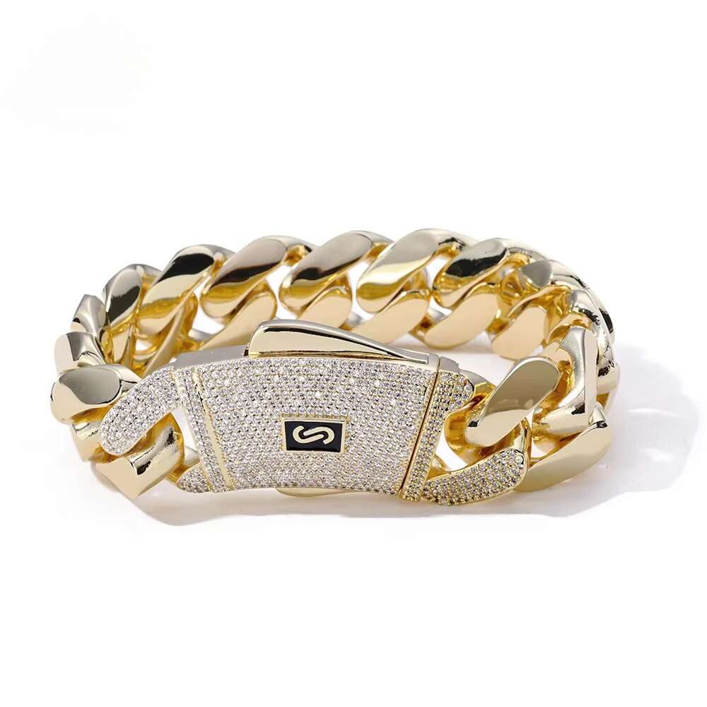 NUOYA Iced Buckle 14k Gold Plated Solid Thick Miami Cuban Chain Bracelet Fashion Hip Hop Men's and Women's Accessories