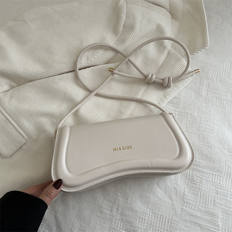 Free Delivery Designer Bag Premium Texture Niche Women's 2025 Summer New Popular Crossbody Versatile Single Shoulder Armpit Luxury Bag