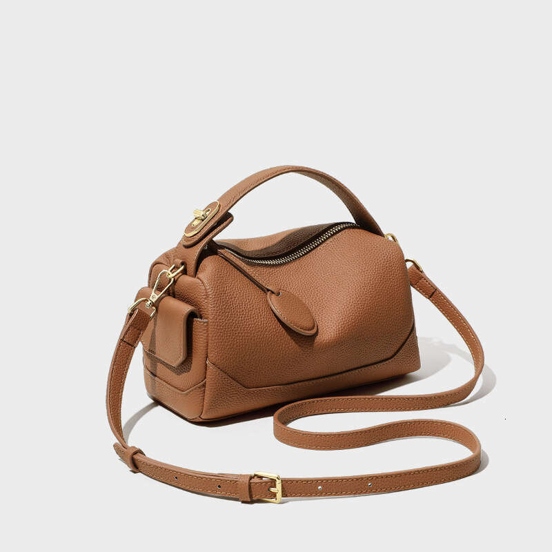 Tote Bag Summer Women S Crossbody Versatile Handbag This Year S Popular Leather Large Capacity High End Feeling New Commuting Bag KQ