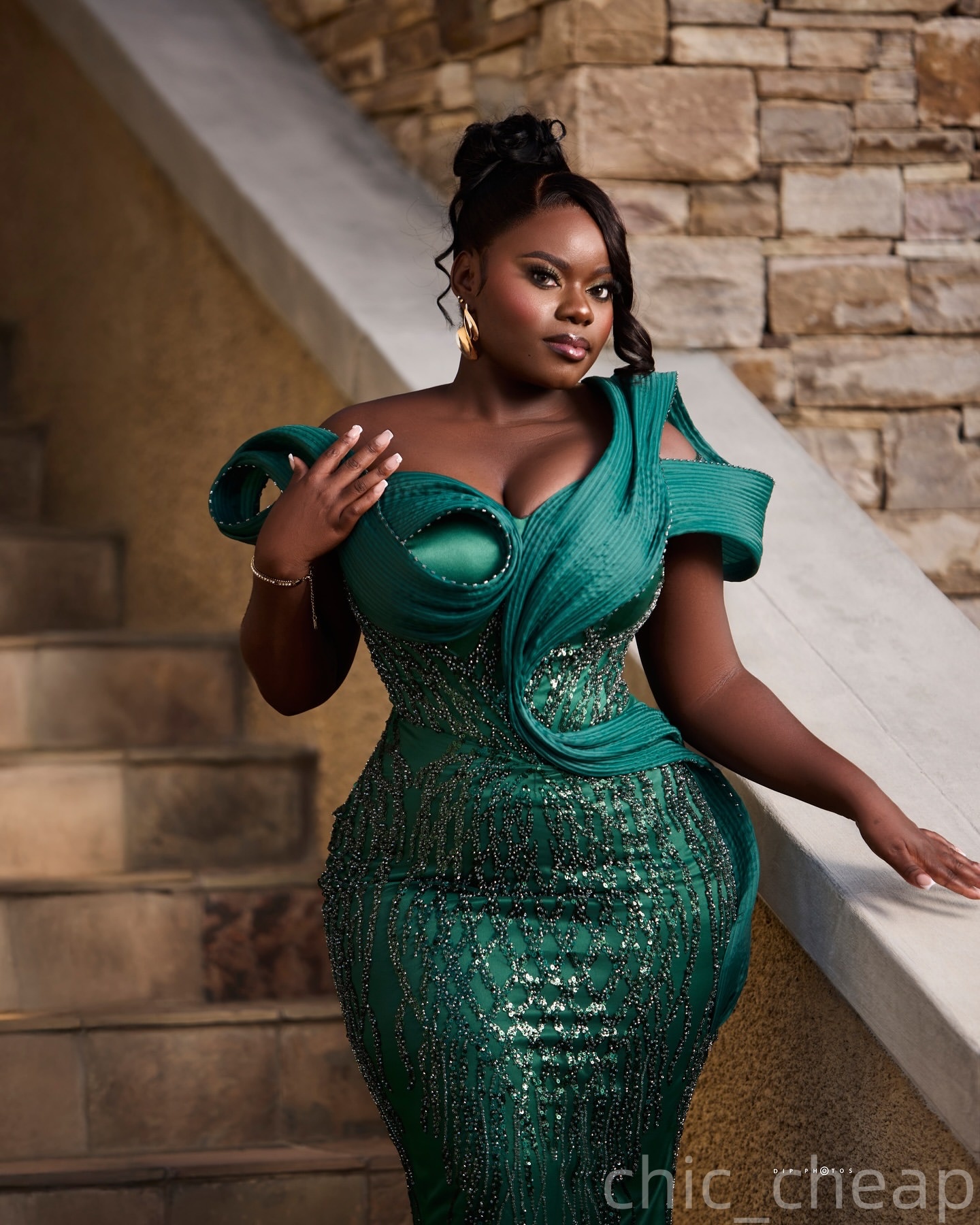 Sheath Dark Green Plus Size Prom Dresses 2025 Beaded Sequined Sheer Neck Evening Formal Party Second Birthday Engagement Gowns Dress For Special Occas