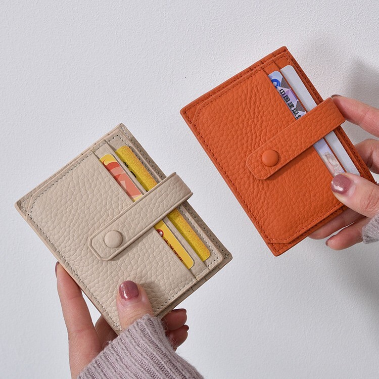 2025 Designer bag Casual All Match Free Shipping New Small Exquisite High End Compact Multi-slot Genuine Leather Ultra Thin Card Holder for Women wall
