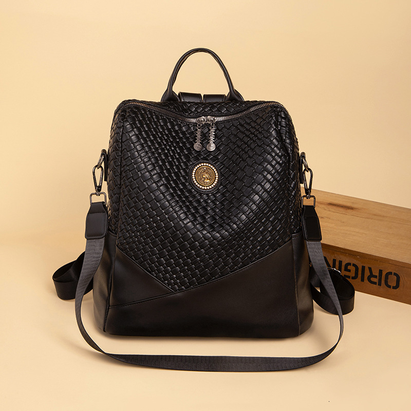 Designer Backpack Shoulder Bag Women New Fashionable Leather Design Niche Popular Lightweight And Large Capacity Backpack For Travel Outdoor Storage B