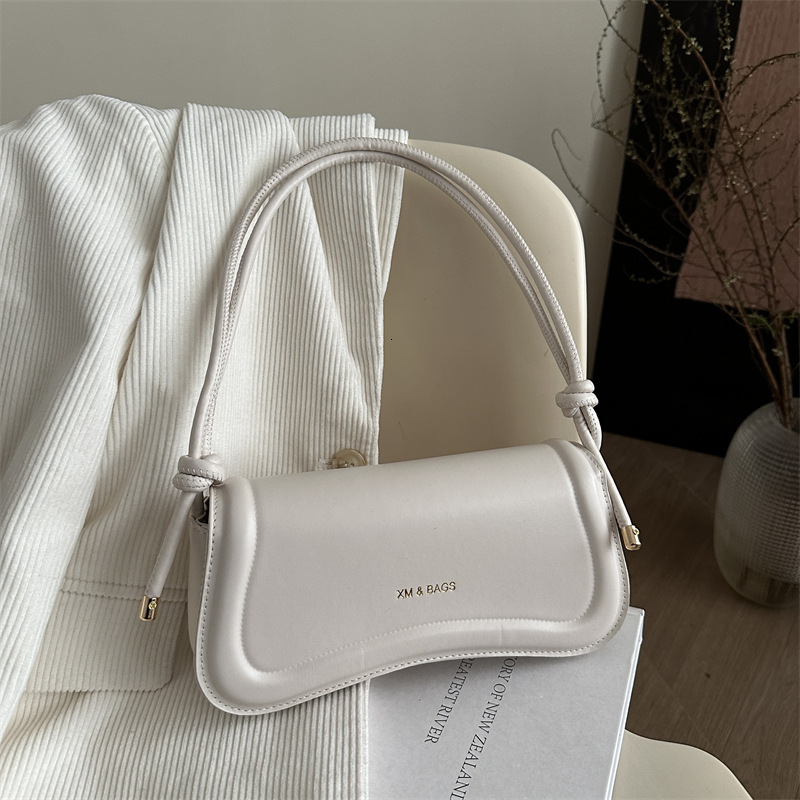 Free Delivery Designer Bag Premium Texture Niche Women's 2025 Summer New Popular Crossbody Versatile Single Shoulder Armpit Luxury Bag