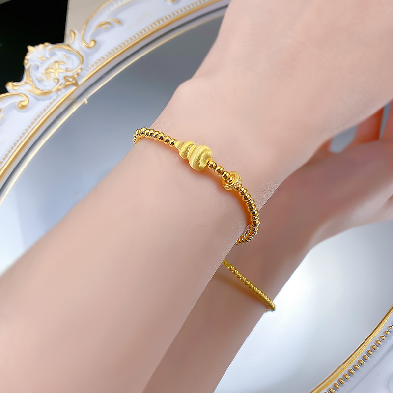 Exquisite Designer Bridal Gift Collection: Lavish Flower Ornament Neckpiece