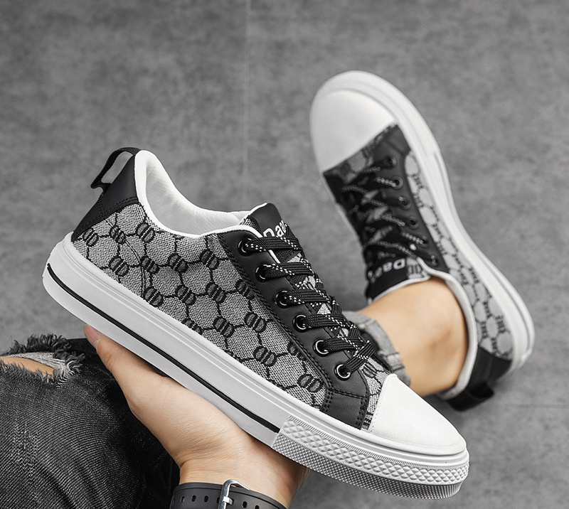 Free shipping 2025 new designer casual shoes fashion trend low top canvas shoes daily wear outdoor for mens