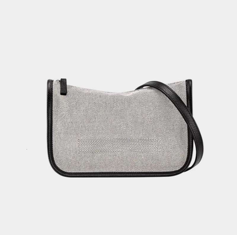 High Quality Canvas Letter Mailman Small Square Women's New Trendy And Fashionable Crossbody Shoulder Bag