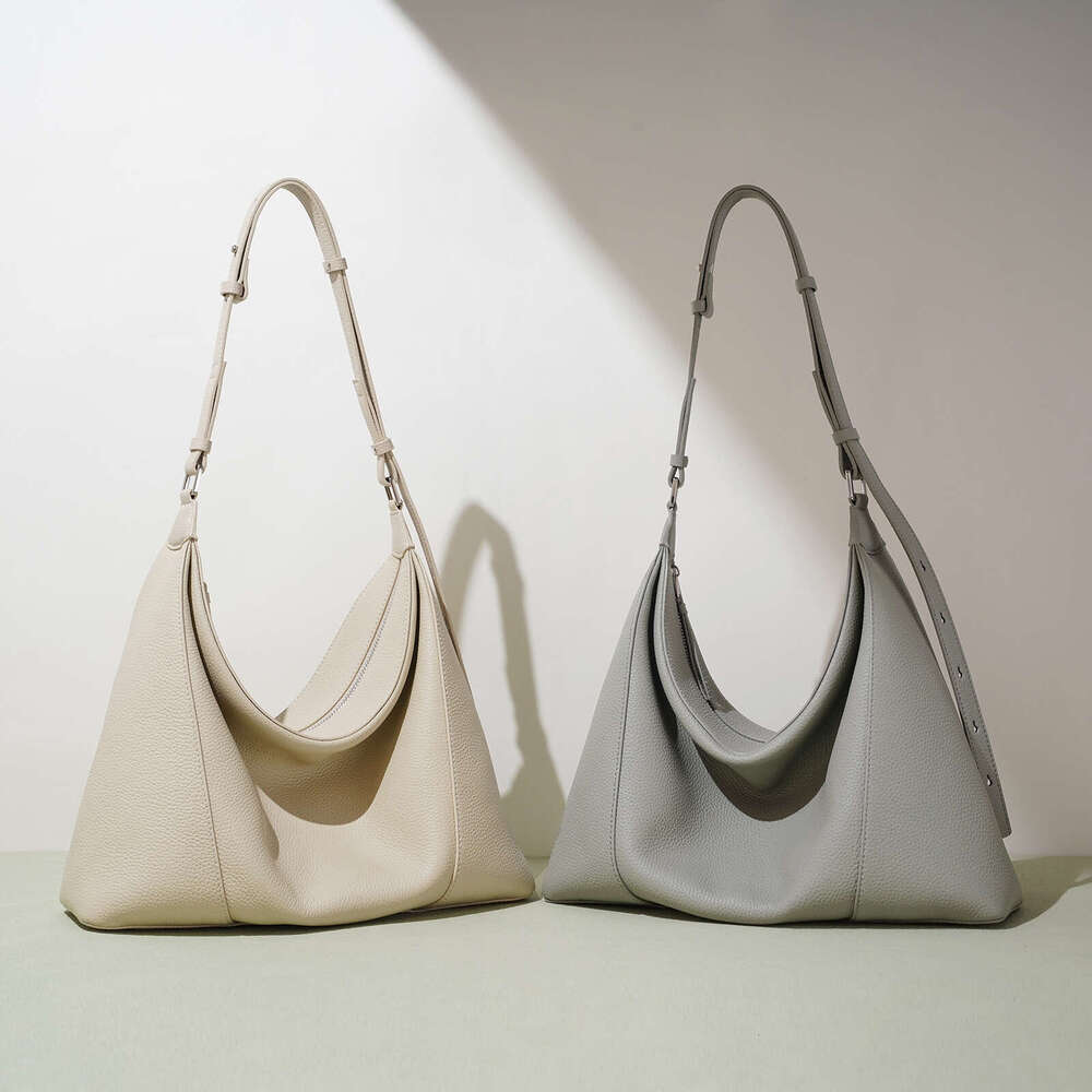 Tote Bag Soft Leather Underarm Single Shoulder Large Women New Fashion Tote For Autumn Winter Stylish And Versatile Crossbody Bag KQ