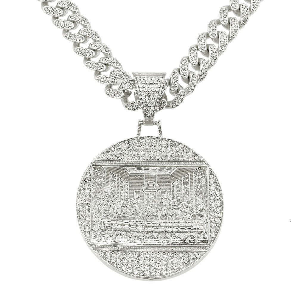 Unisex Punk Hip hop Cuban Link Chain Necklace with Exaggerated Bling Pendant Bold Street wear Jewelry for Men and Women
