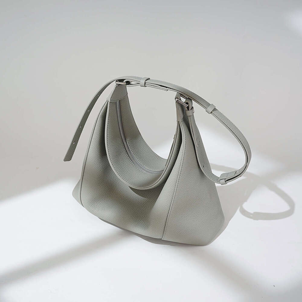Tote Bag Soft Leather Underarm Single Shoulder Large Women New Fashion Tote For Autumn Winter Stylish And Versatile Crossbody Bag KQ