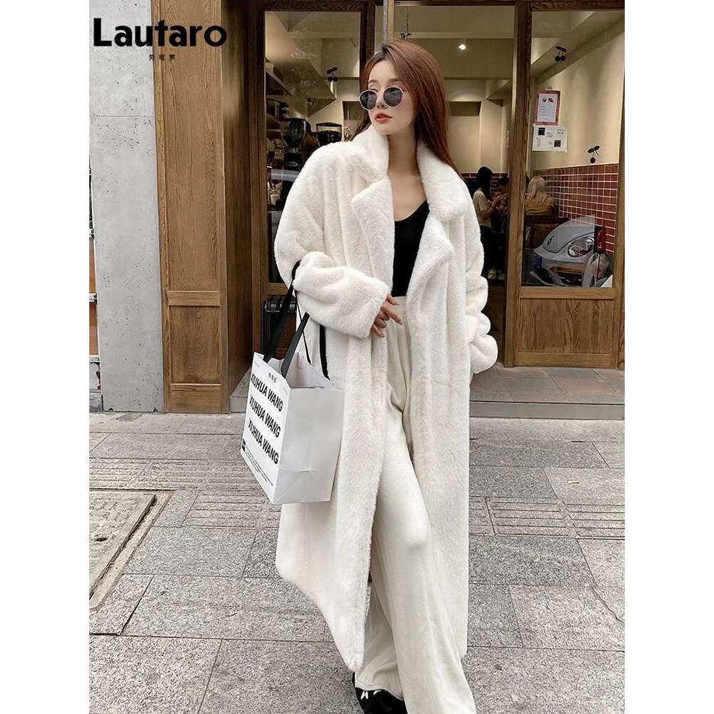 Lautaro Autumn Winter Long Loose Casual White Black Soft Thick Warm Faux Mink Fur Coat Women Fluffy Furry Overcoat 2023