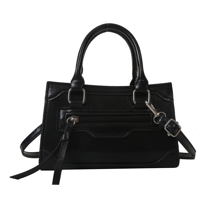 Free Delivery Designer Bag Hand For Women In Winter 2025 New Trendy Fashionable Motorcycle With A Niche And Versatile Texture Instagram Single Shoulde