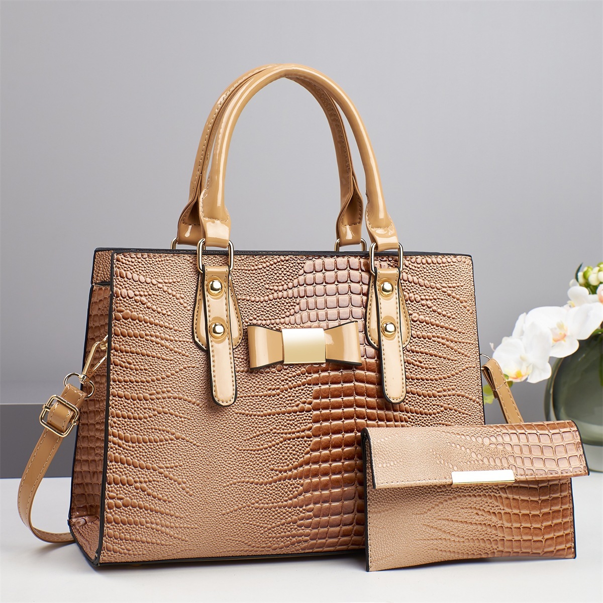 2025 New Outdoor Style Luxury Free Delivery Designer Bag Fashionable Commuter Single Shoulder Handheld Mother Premium Two Piece Set Women's Bag