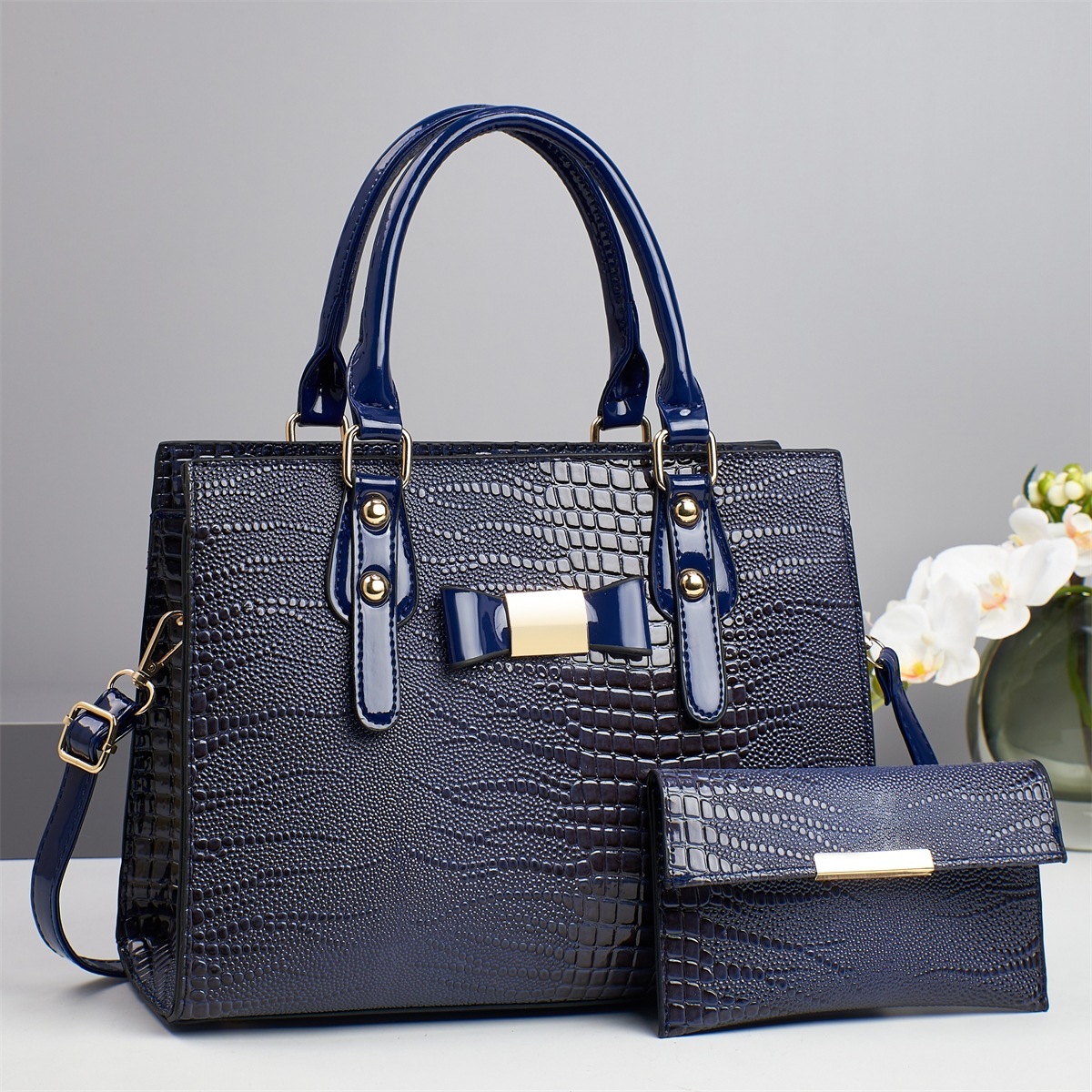 2025 New Outdoor Style Luxury Free Delivery Designer Bag Fashionable Commuter Single Shoulder Handheld Mother Premium Two Piece Set Women's Bag
