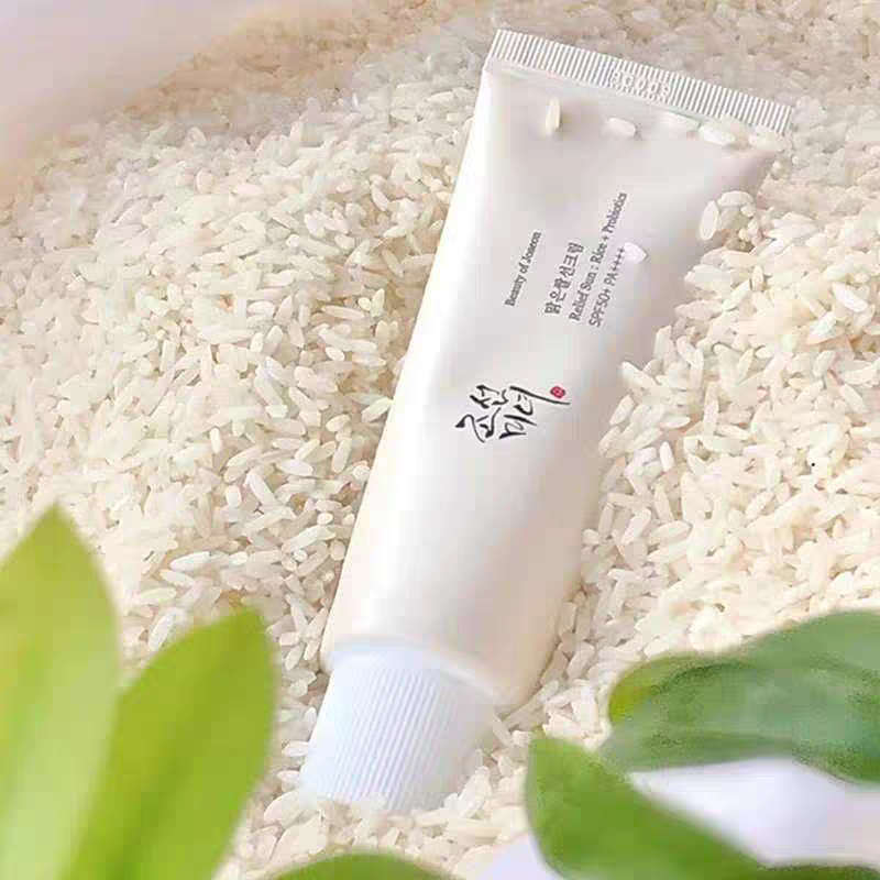 Rice Probiotic Light Moisturizing Skin Care Plain Foundation And Cream 50ml