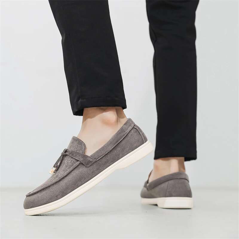 Summer Beige Moccasins For Comfortable Suede Casual Designer Men's Shoes Lightweight Slip-on Men Loafers zapatos para hombre