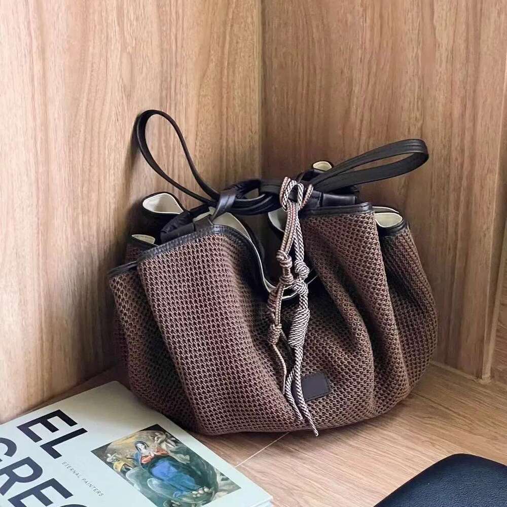 Summer Women Woven Tote Hollowed Out Large Capacity Handbag Fashion Shoulder Beach Commuting Vacation Shopping Bag