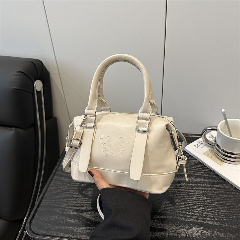 Free Delivery Designer Bag Minimally Designed Fashionable Commuting Single Shoulder Hand For Women In Spring And Summer Of 2025 New High End Crossbody