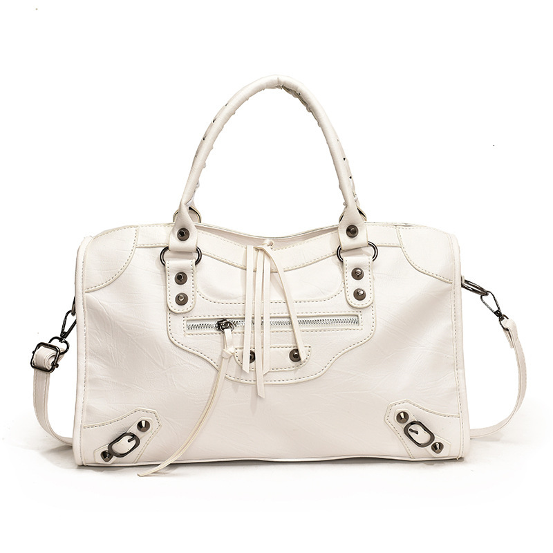 Rivet motorcycle women's new large capacity portable tote bag, high-end single shoulder crossbody bag