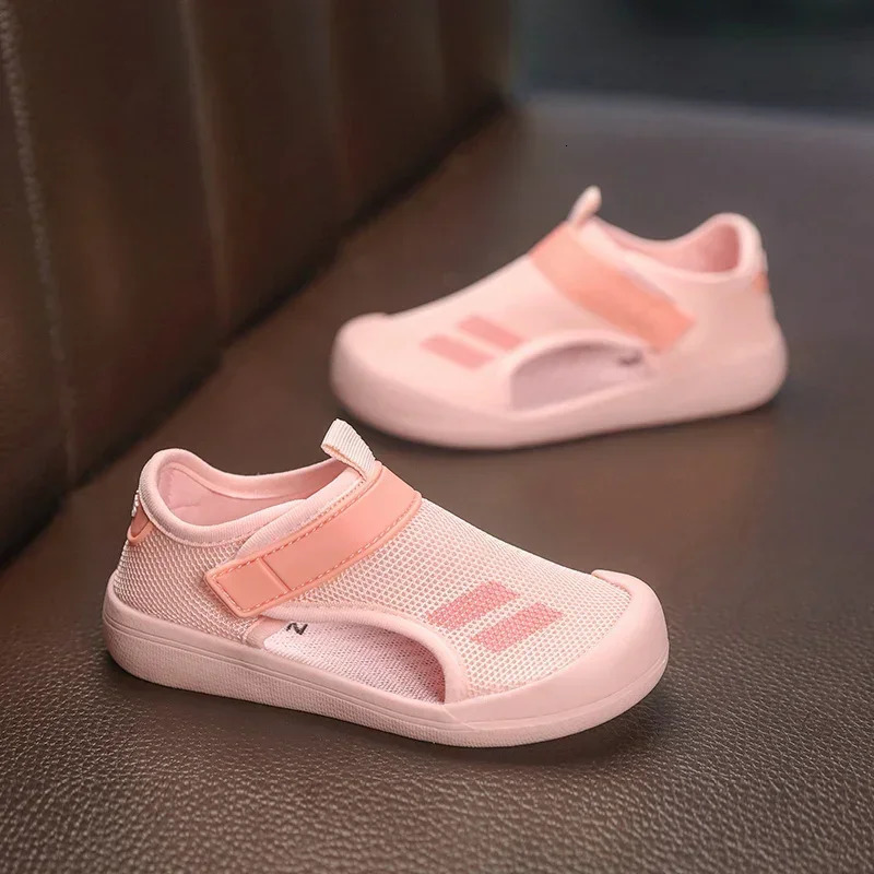 Children Casual Mesh Shoes Boys Beach Sandals Kids Lightweight Closed Toe Baby Sport Sandals for Girls Eu Size 23-36 250517CJ