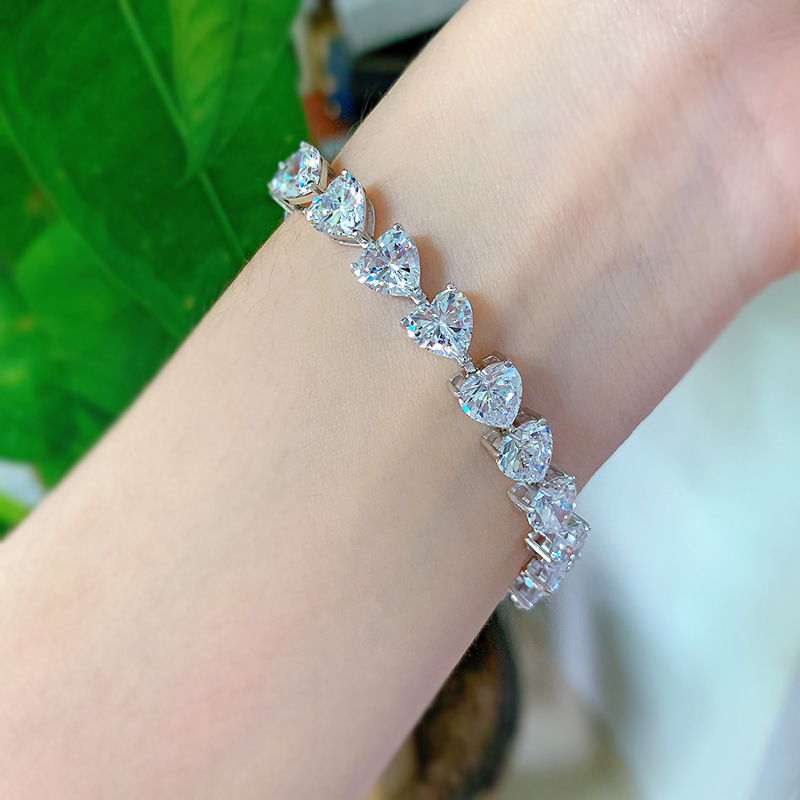 New S925 Sterling Silver Full Diamond Heart-Shaped Bracelet Elegant Tennis Style Fashion Jewelry for Women