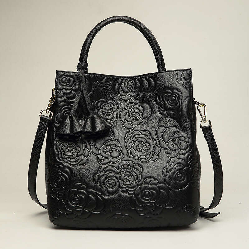 Tote Bag Genuine Leather Women S Cowhide New Camellia Handbag Fashionable Large Bag Single Shoulder Crossbody Bag KQ