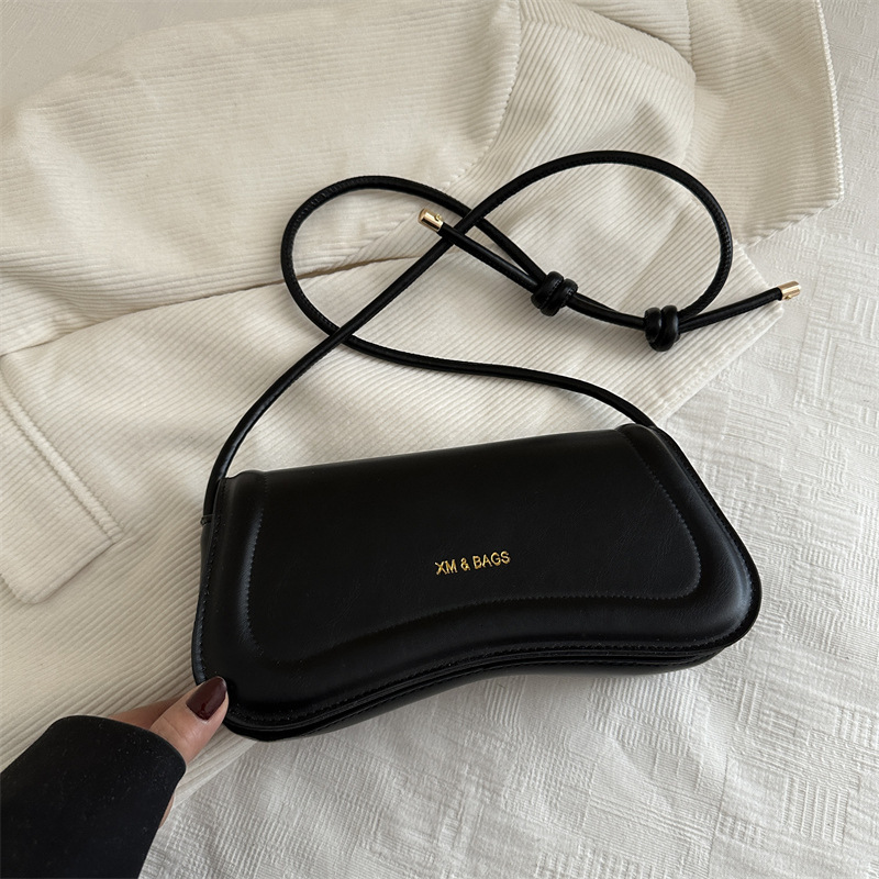 Free Delivery Designer Bag Premium Texture Niche Women's 2025 Summer New Popular Crossbody Versatile Single Shoulder Armpit Luxury Bag