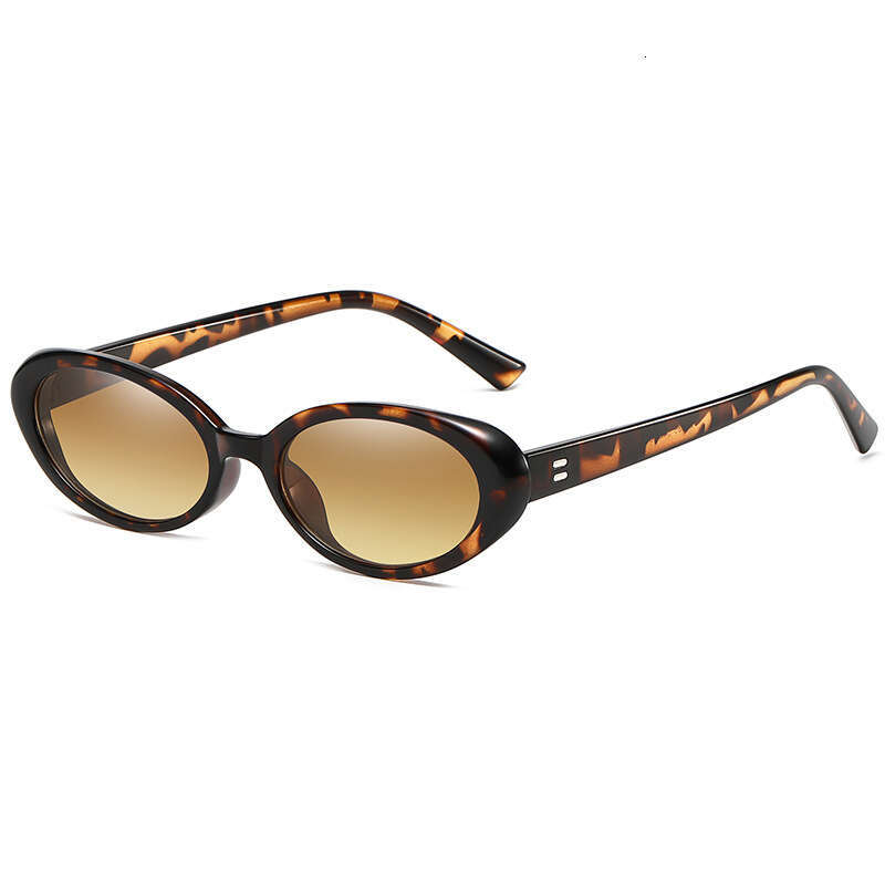 Retro Oval Sunglasses fashion sunglasses for Women Stylish Versatile and UV Protective
