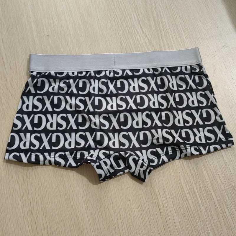 Real shot black and white series pattern mens boxer letter underwear time mens underwear. J250516