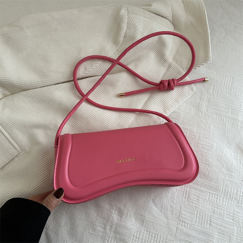 Free Delivery Designer Bag Premium Texture Niche Women's 2025 Summer New Popular Crossbody Versatile Single Shoulder Armpit Luxury Bag