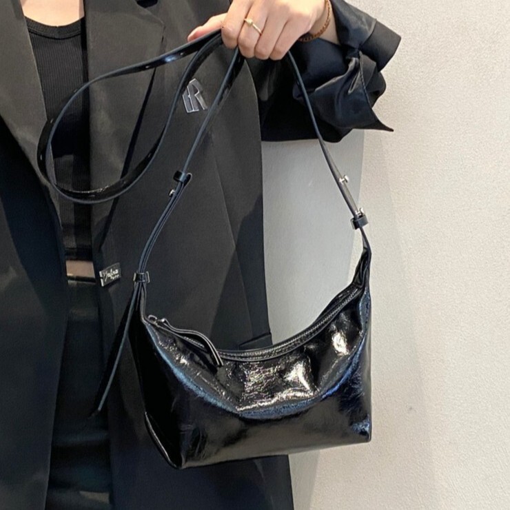 new leisure leather commuting slanted body women s trend new cowhide shoulder niche multifunctional design armpit bag