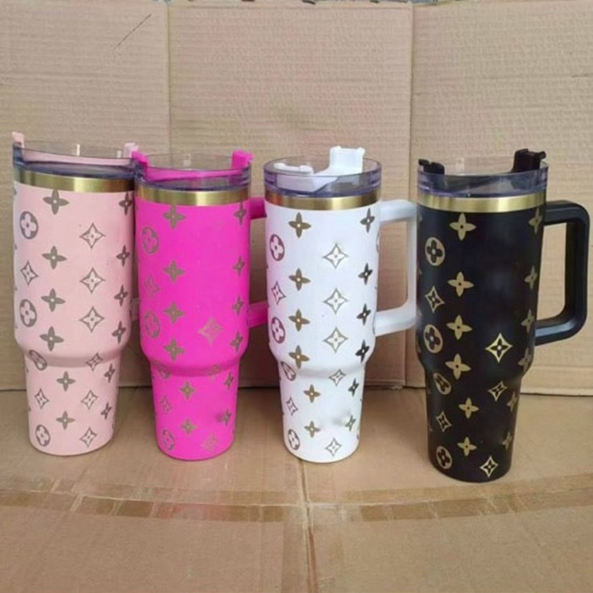 US stock Wicked Loveshackfancy Neon Pink 40oz Tumblers Cups with Silicone handle Lid And Straw Car mugs Bar