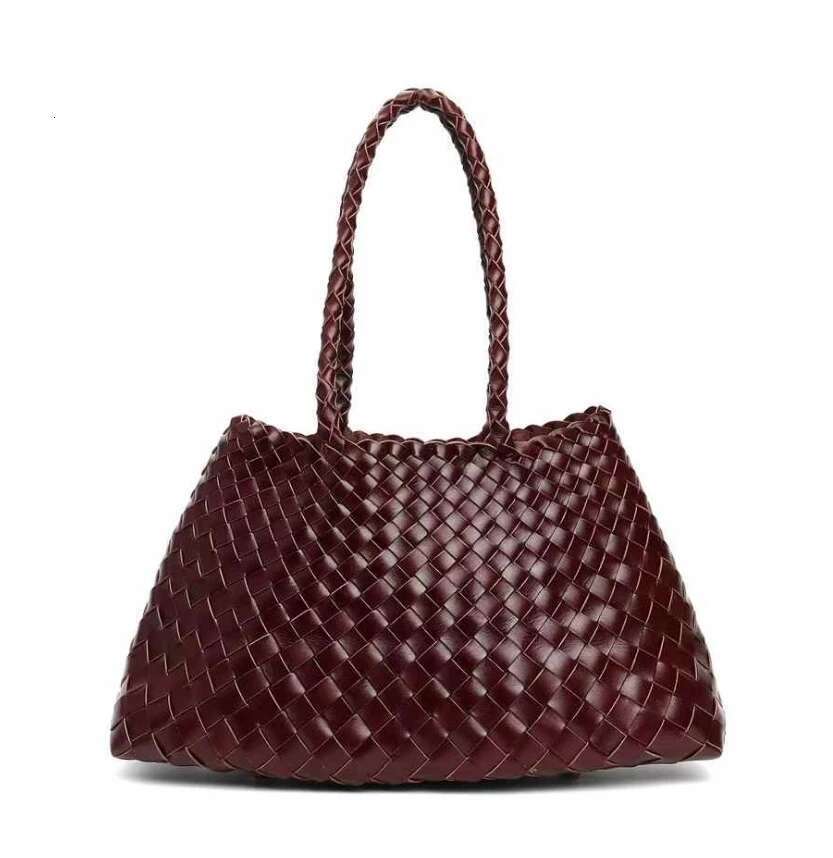 New Knitted Baotou Layer Cowhide Handmade Vegetable Basket Genuine Leather Women's Bag With Interior Slot Pocket