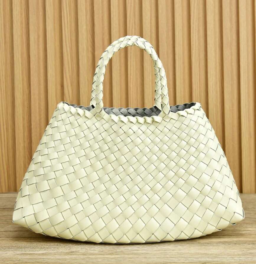 New Knitted Baotou Layer Cowhide Handmade Vegetable Basket Genuine Leather Women's Bag With Interior Slot Pocket