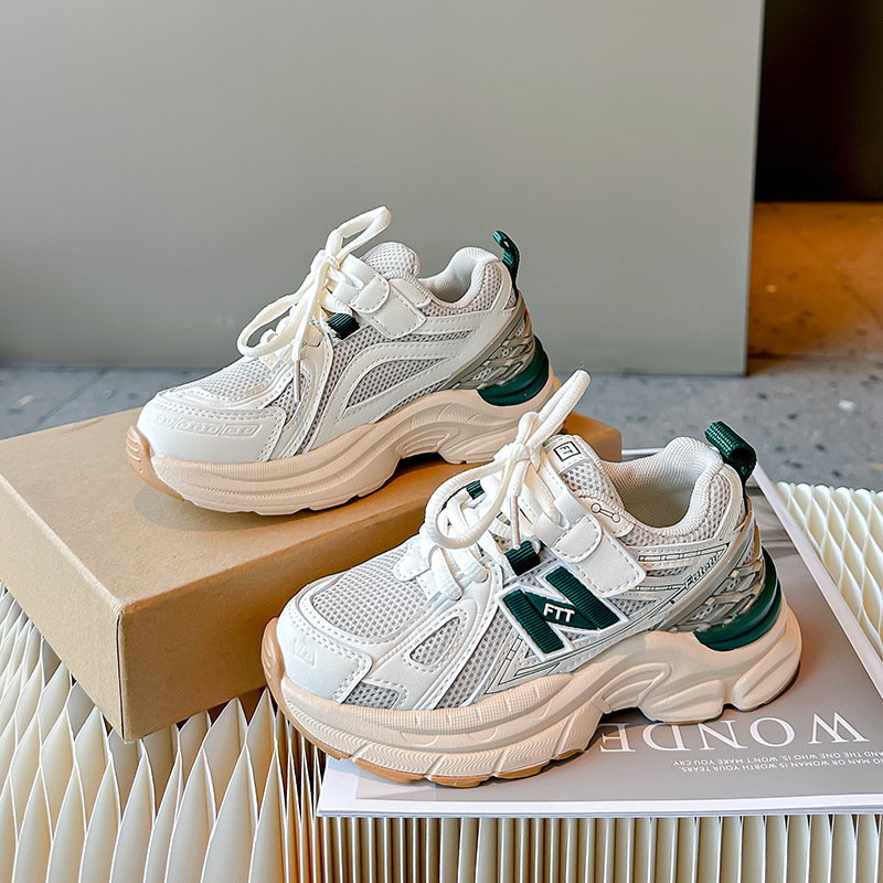 Kids Sports Shoes 2025 Designer Shoes Boys Girls Casual Running Sport Shoes Walkfashion Sneakers Toddler Youth School Children Shoes Trainers Size 26 