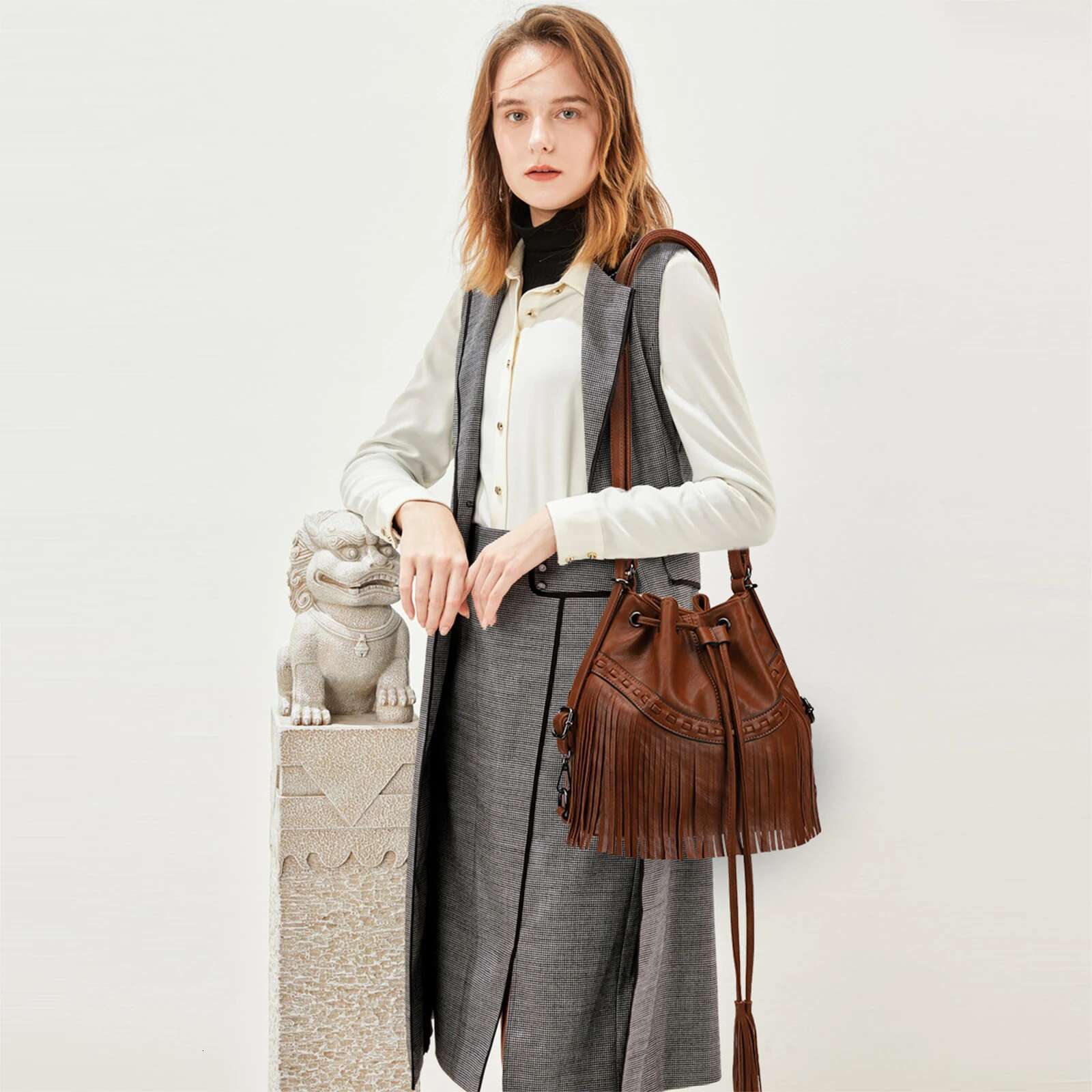 KL928 Bucket Bags for Women, Backpack Purse, Fringe Purses with Drawstring Ladies Tassel Hobo Bag Shoulder Handbags ddmymoon