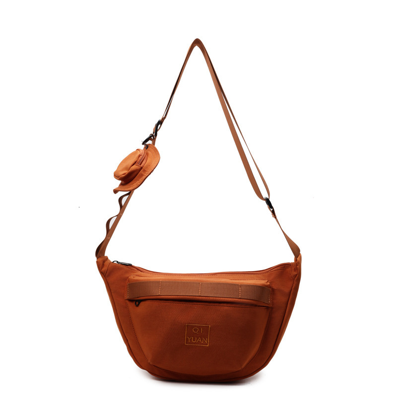 2025 new niche design high-end sense shoulder women versatile crossbody for spring and summer women's baguette bag trendy